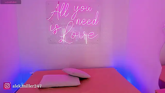 aleksandramiller  online show from 29, 4, 2026
