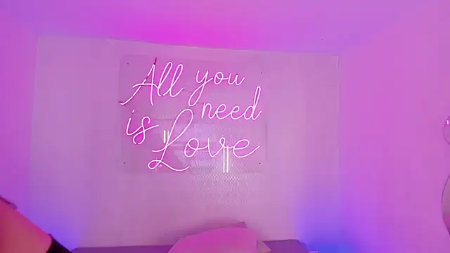 aleksandramiller  online show from 12, 5, 2026