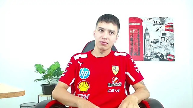 Cumandres18 online show from 10, 10, 2025