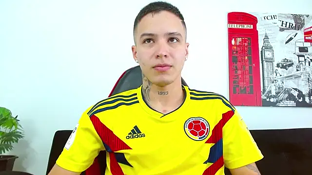 Cumandres18 online show from 3, 7, 2026
