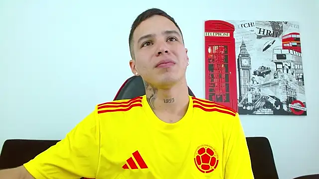 Cumandres18 online show from 28, 7, 2026