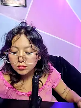 Snapshot of catalina_santana20 chatting on 11, 10, 2025 catalina santana20 online show from 11, 10, 2025