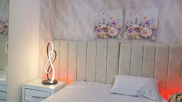 Snapshot of Tifany_boobsgb chatting on 27, 11, 2025 Tifany boobsgb online show from 27, 11, 2025