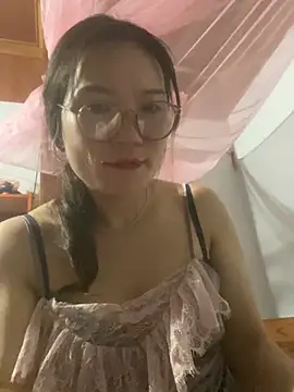 Snapshot of tttan1 chatting on 5, 8, 2026 tttan1 online show from 5, 8, 2026