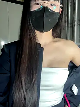 Dior baby online show from 22, 12, 2025