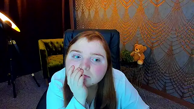KattyRose8 online show from 22, 6, 2026