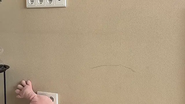 daniellia  online show from 23, 11, 2025