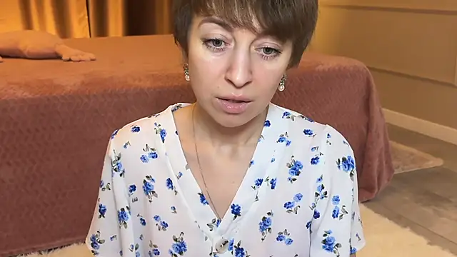 daniellia  online show from 5, 12, 2025