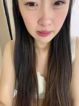MengMeng0515 online show from 4, 5, 2026