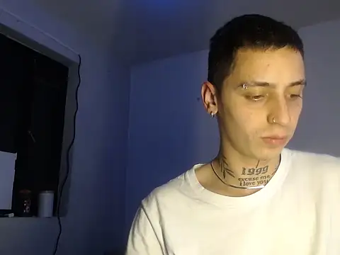 Snapshot of xalejo_max chatting on 29, 10, 2025 xalejo max online show from 29, 10, 2025