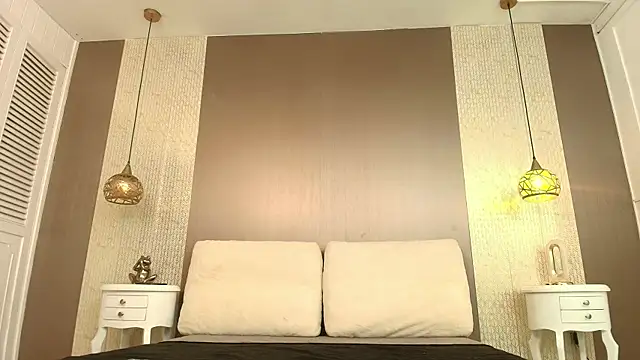 Tiifany Baker online show from 20, 2, 2026