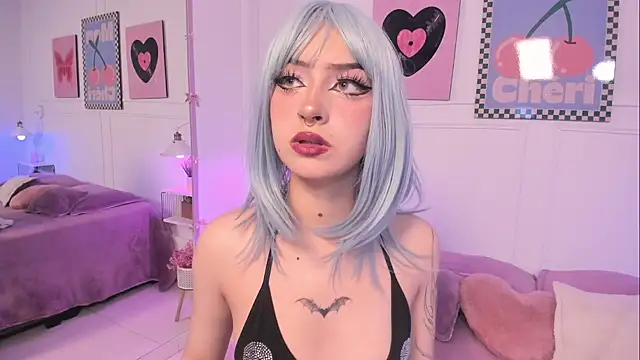 Zoe Lynch  online show from 4, 12, 2025