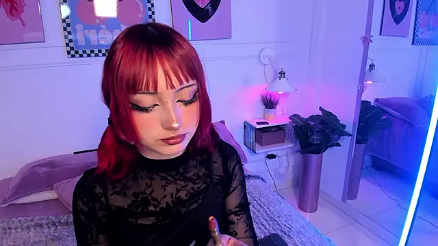 Zoe Lynch  online show from 5, 2, 2026