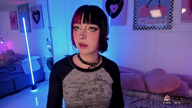 Zoe Lynch  online show from 6, 8, 2026