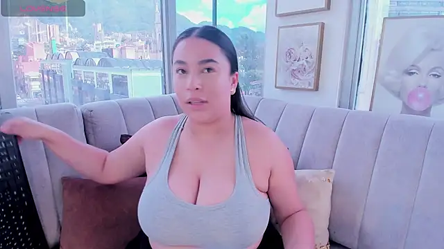 Zoey thompson online show from 20, 9, 2025