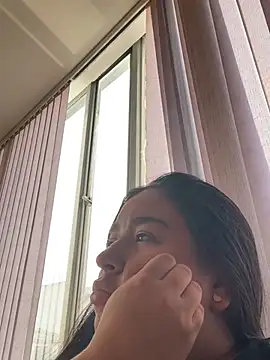 Zoey thompson online show from 11, 7, 2026