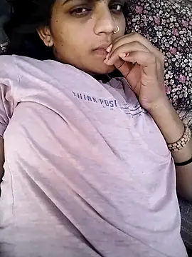 Sofia kuuu online show from 17, 9, 2025