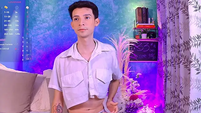 Snapshot of VicenteFerrer chatting on 20, 9, 2025 VicenteFerrer online show from 20, 9, 2025