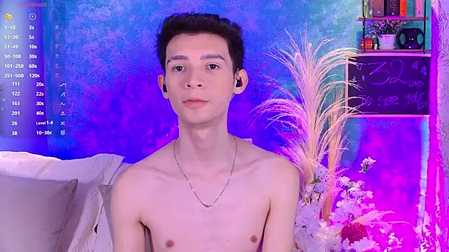 Snapshot of VicenteFerrer chatting on 22, 9, 2025 VicenteFerrer online show from 22, 9, 2025