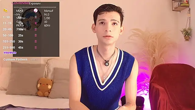 Snapshot of VicenteFerrer chatting on 5, 7, 2026 VicenteFerrer online show from 5, 7, 2026