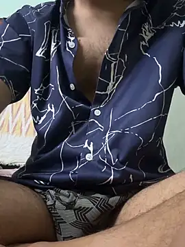 moonworshiper online show from 9, 5, 2026