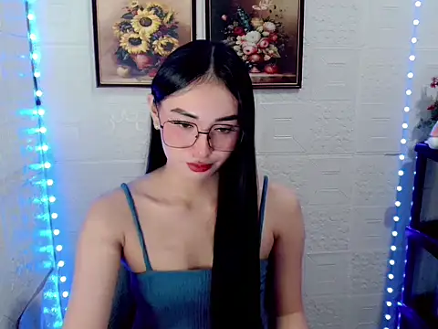 lovelysassy online show from 12, 10, 2025