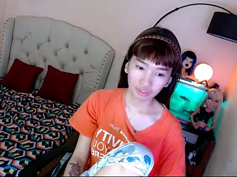 ShantalFoxxy  online show from 29, 10, 2025