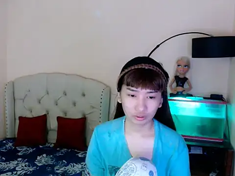 ShantalFoxxy  online show from 22, 3, 2026