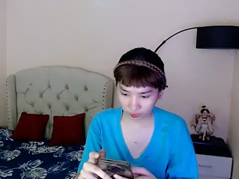 ShantalFoxxy  online show from 23, 7, 2026