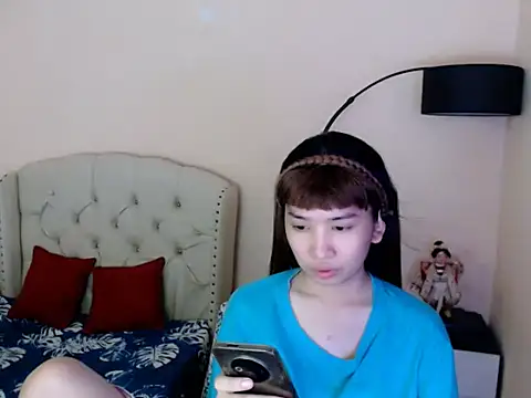 ShantalFoxxy  online show from 25, 7, 2026