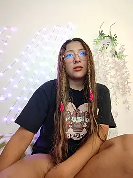 airamoon online show from 28, 4, 2026