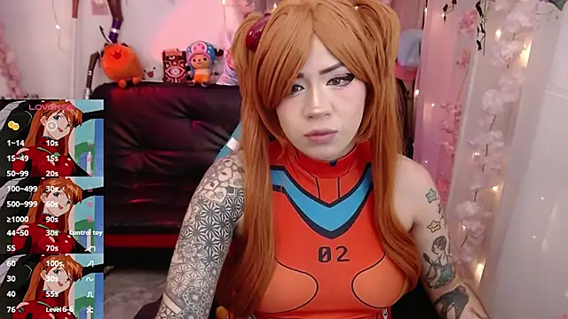 jadedelux  online show from 5, 10, 2025