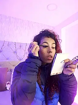 Pamelamiler   online show from 8, 1, 2026