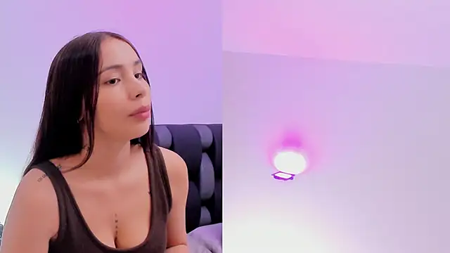 Snapshot of maily_zanss chatting on 10, 7, 2026 maily zanss online show from 10, 7, 2026