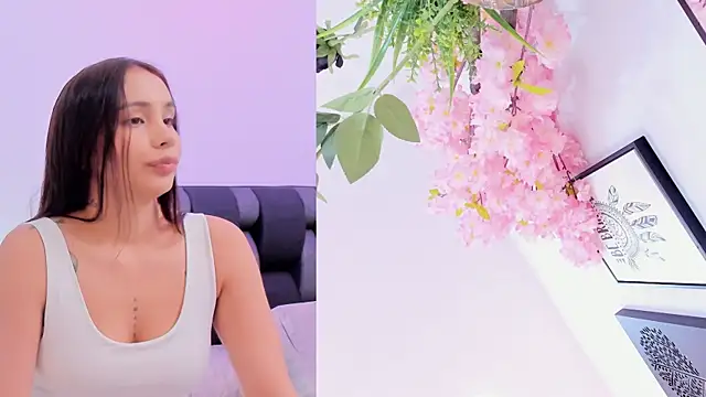 Snapshot of maily_zanss chatting on 17, 7, 2026 maily zanss online show from 17, 7, 2026