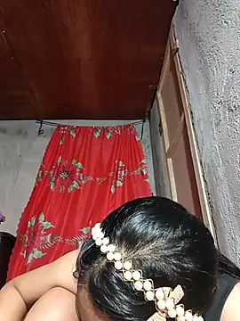 Everleigh mom online show from 18, 9, 2025