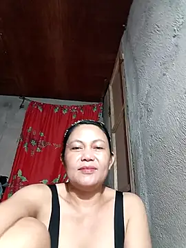 Everleigh mom online show from 30, 9, 2025