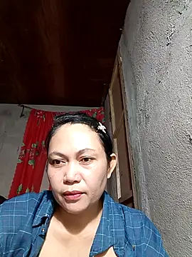 Everleigh mom online show from 14, 12, 2025