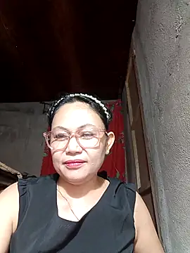 Everleigh mom online show from 23, 12, 2025