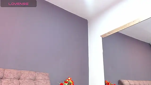 KateWelsin online show from 5, 12, 2025