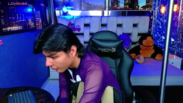 alandelrey57 online show from 17, 3, 2026