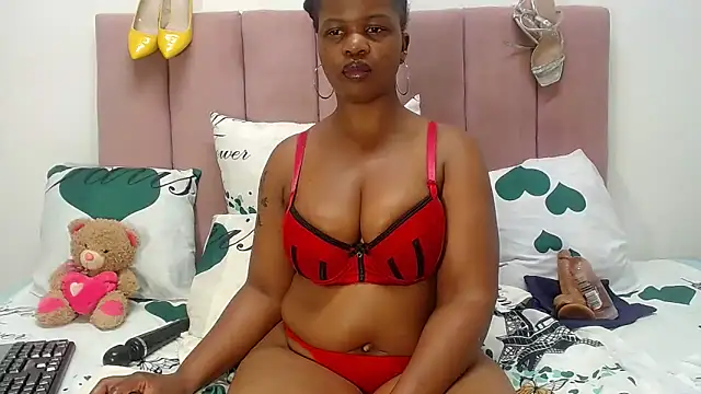 Snapshot of RoundaAssx22 chatting on 29, 9, 2025 RoundaAssx22 online show from 29, 9, 2025