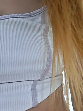 Elianasuarezz online show from 6, 8, 2026
