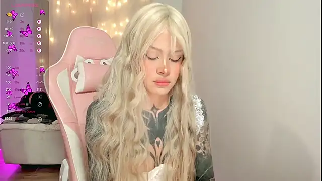 AlinaLukyanova online show from 16, 12, 2025