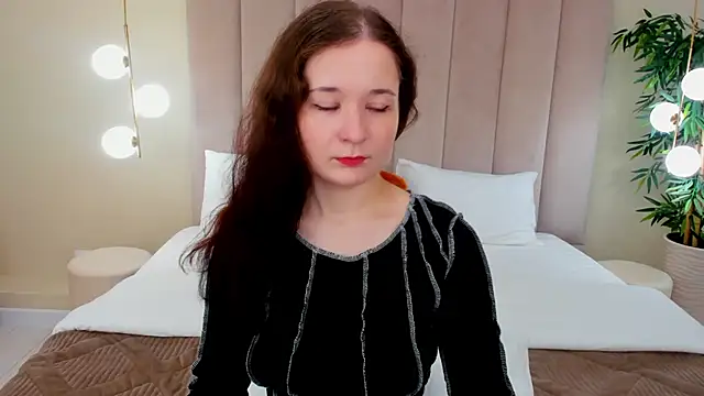 NancyJonson online show from 16, 9, 2025