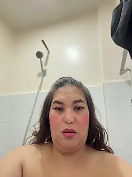 ashleygrahamts online show from 25, 10, 2025