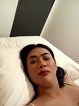 ts sarahhLove online show from 4, 11, 2025