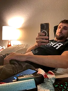 Snapshot of thejohnryancollection chatting on 15, 10, 2025 thejohnryancollection online show from 15, 10, 2025