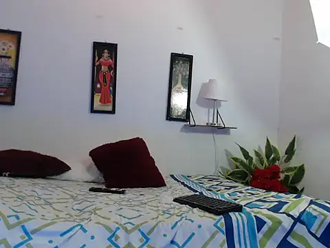 Snapshot of GinoelDal chatting on 1, 11, 2025 GinoelDal online show from 1, 11, 2025