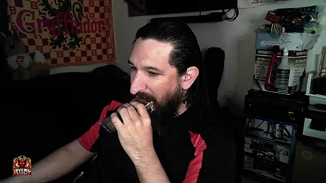 DevilPup75  online show from 18, 4, 2026